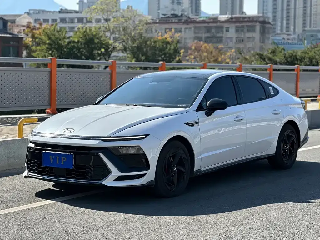 Hyundai Sonata 2024 из CN, фото 1