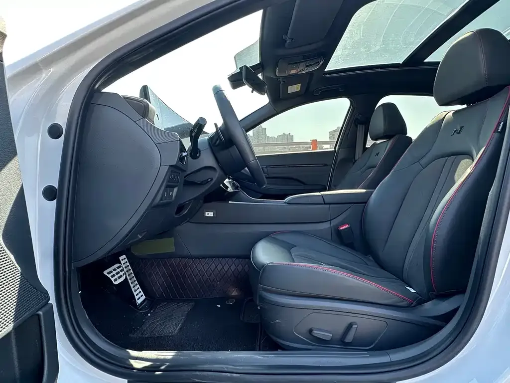 Hyundai Sonata 2024 из CN, фото 3