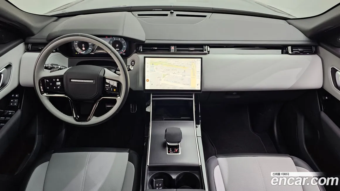 Land Rover Range Rover Velar 2026 из KR, фото 3