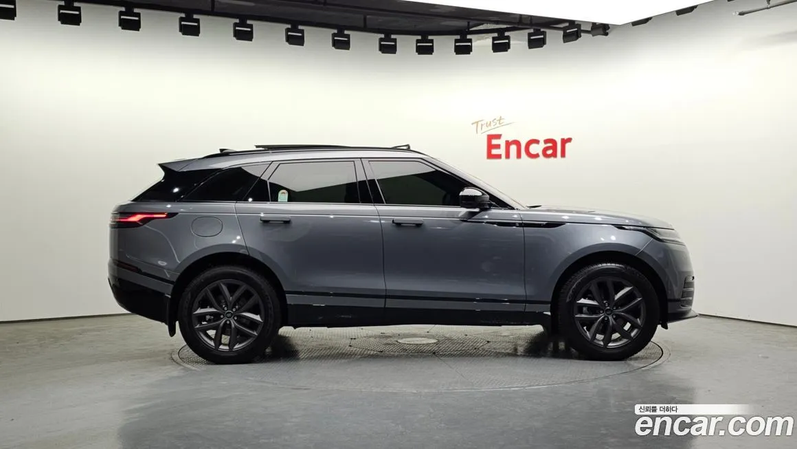 Land Rover Range Rover Velar 2026 из KR, фото 7