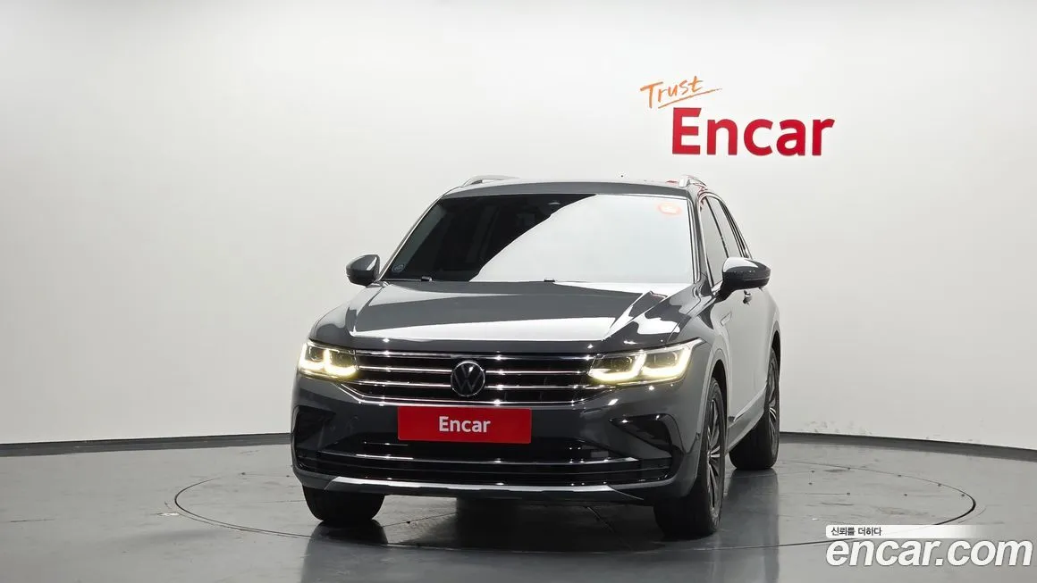 Volkswagen Tiguan — фото 3