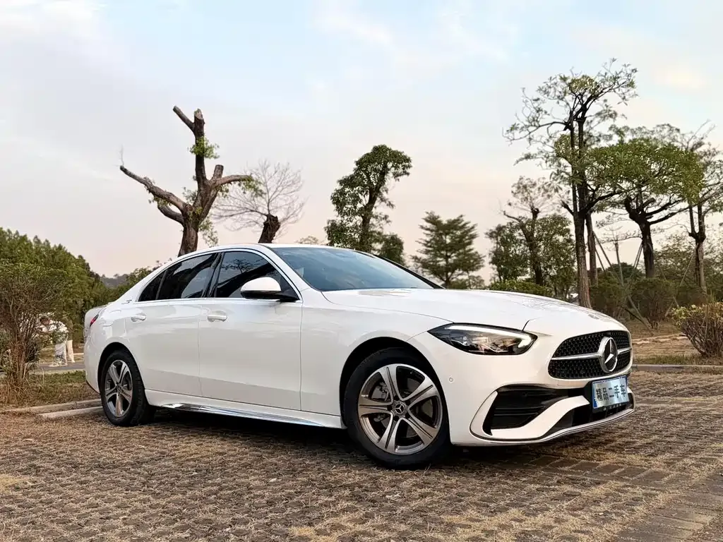 Mercedes-Benz C-Class — фото 10