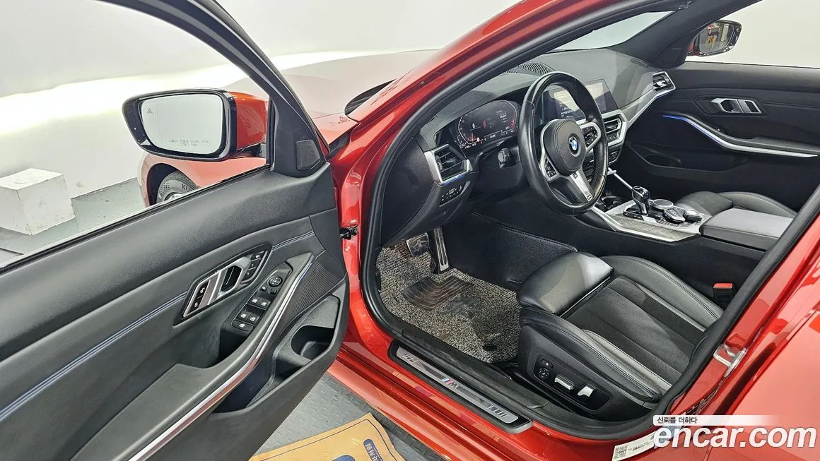 BMW 3-Series 2021 из KR, фото 3
