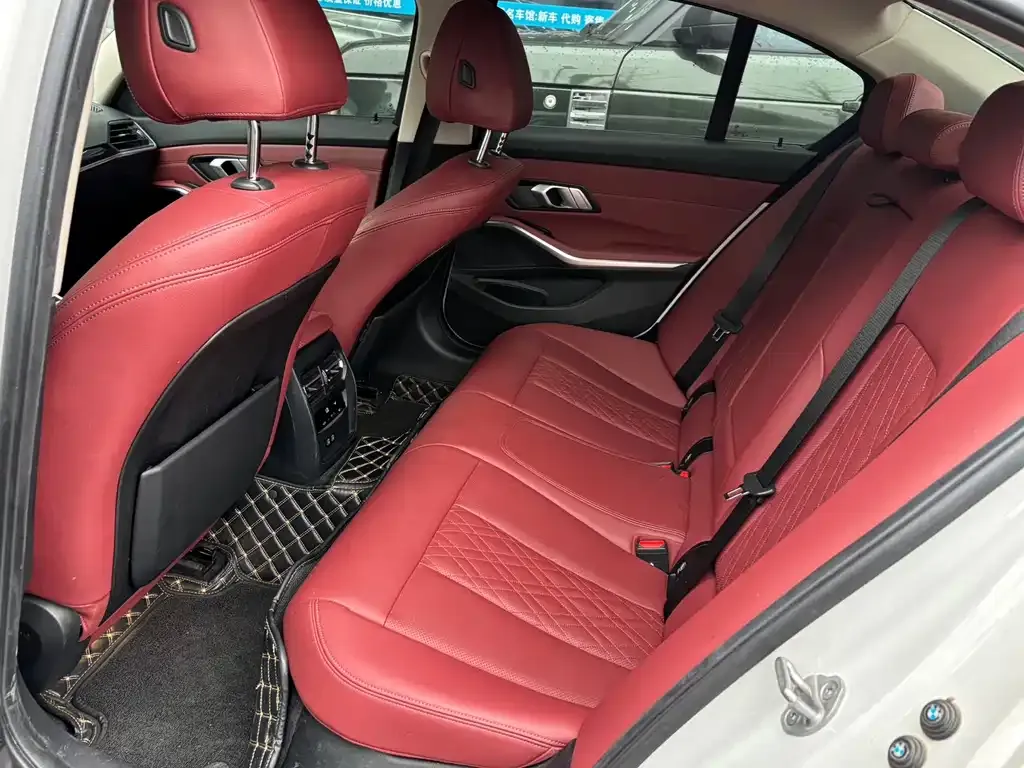 BMW 3 Series 2022 из CN, фото 8