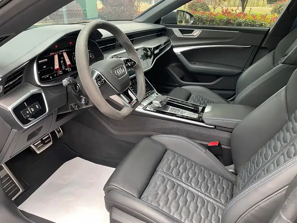 Audi RS 7 2024 из CN, фото 10