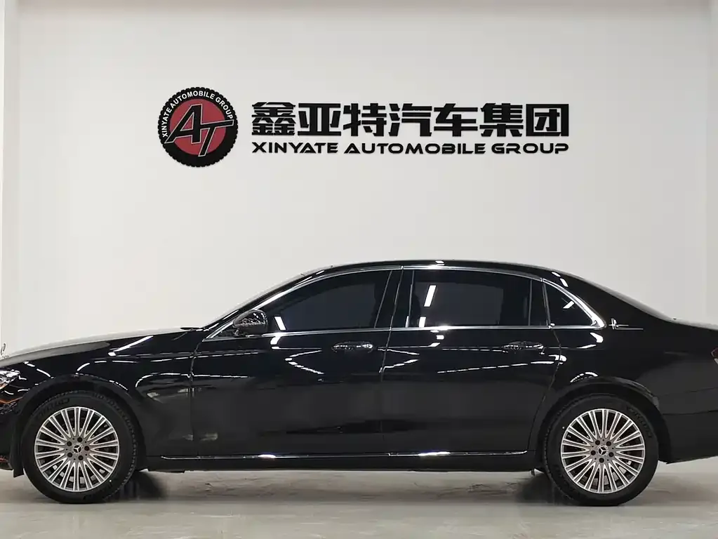 Mercedes-Benz E-Class 2023 из CN, фото 2