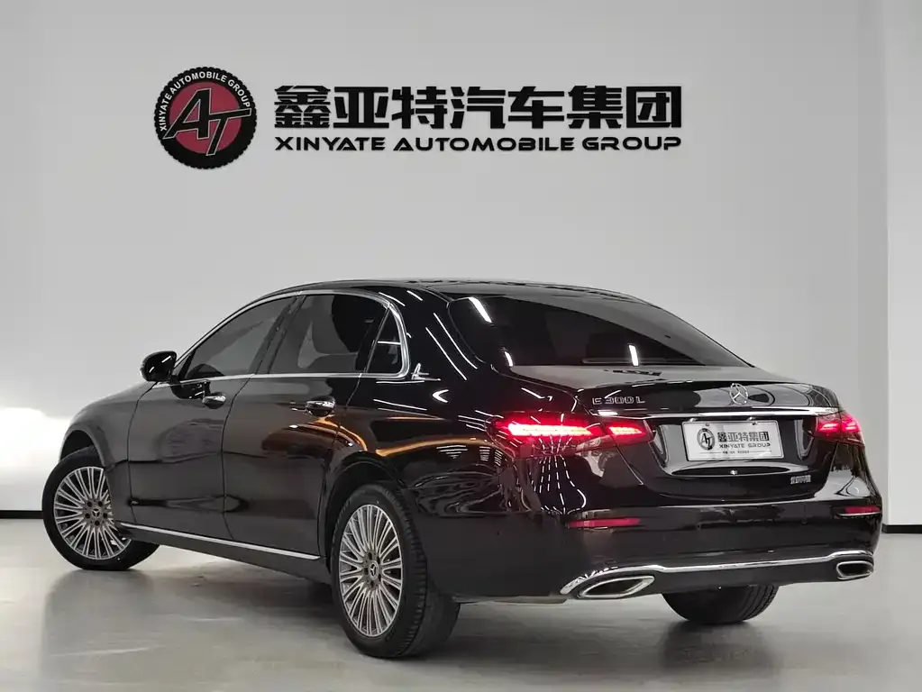 Mercedes-Benz E-Class 2023 из CN, фото 6