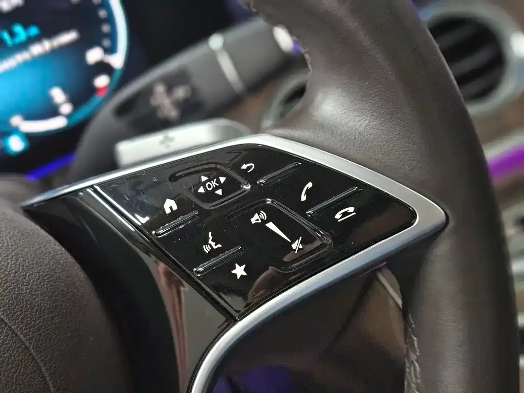 Mercedes-Benz E-Class 2023 из CN, фото 8