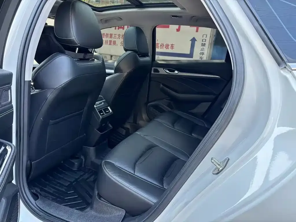 Geely Xingrui 2021 из CN, фото 2