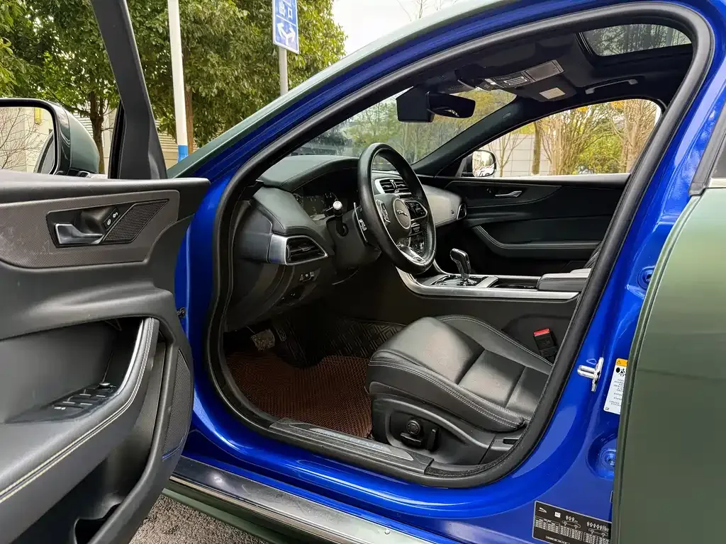Jaguar XEL 2021 из CN, фото 8