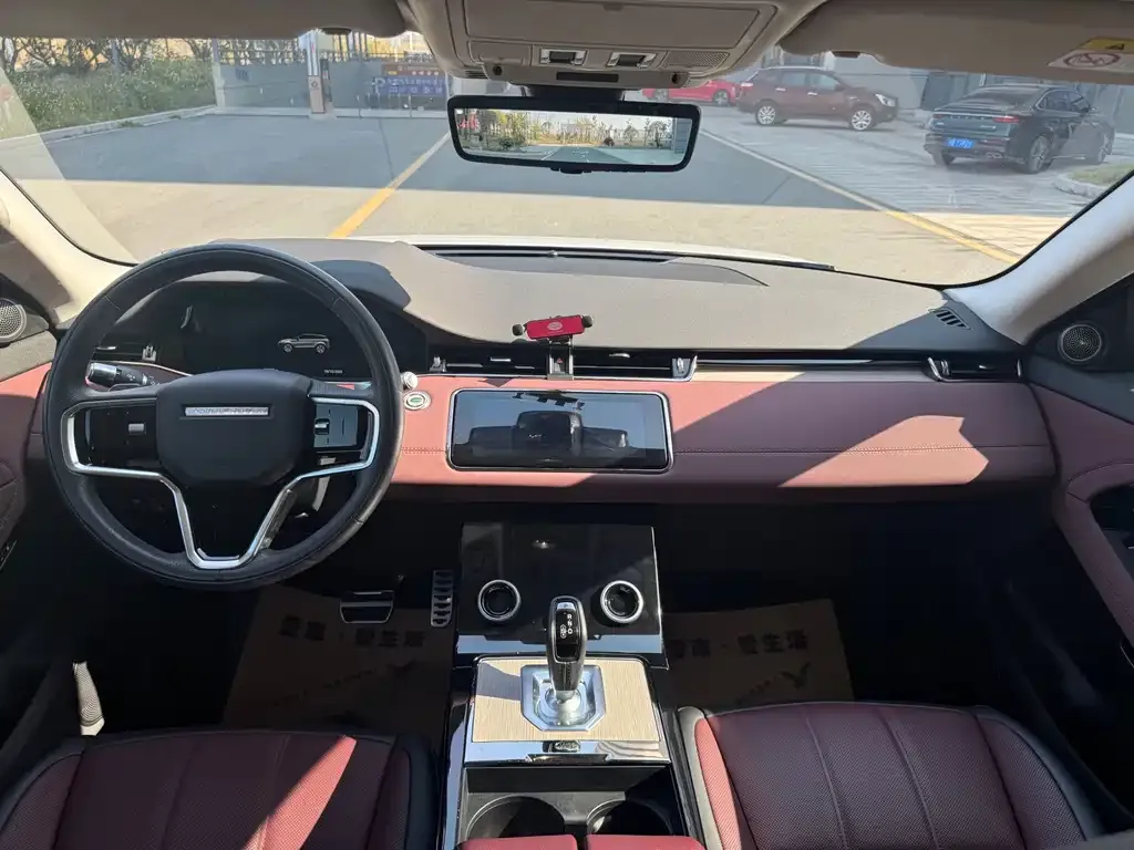 Land Rover Evoque 2023 из CN, фото 5