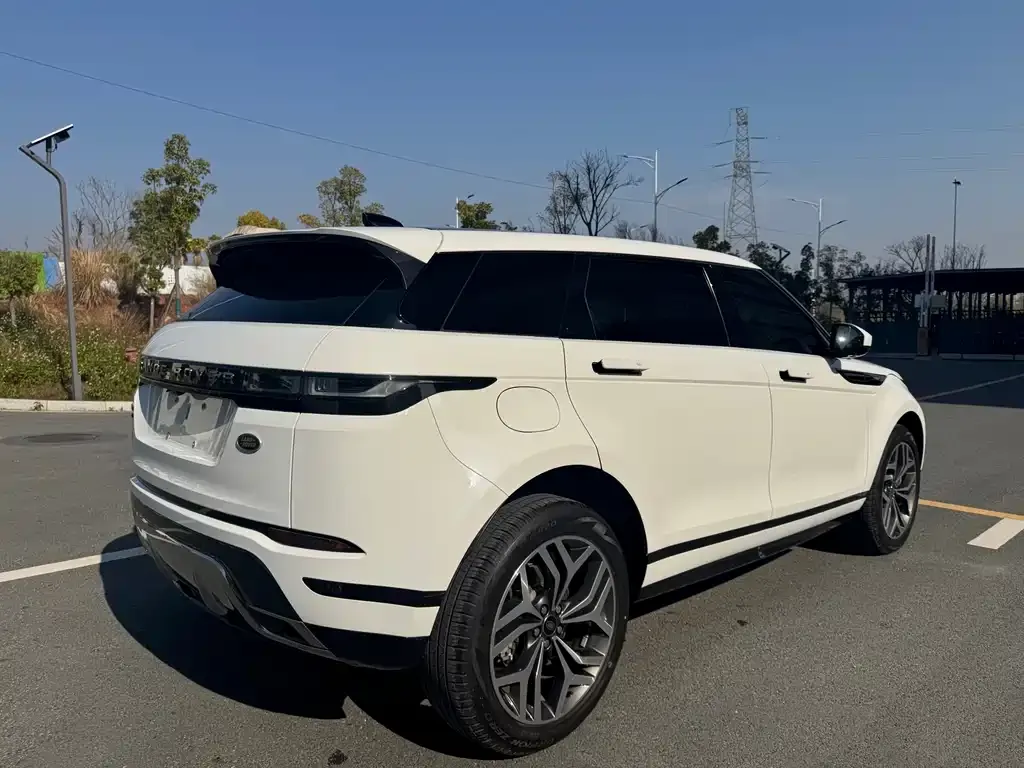 Land Rover Evoque 2023 из CN, фото 6