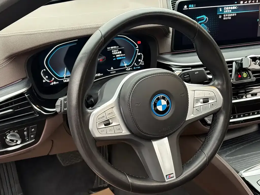 BMW 5 Series New Energy 2023 из CN, фото 8