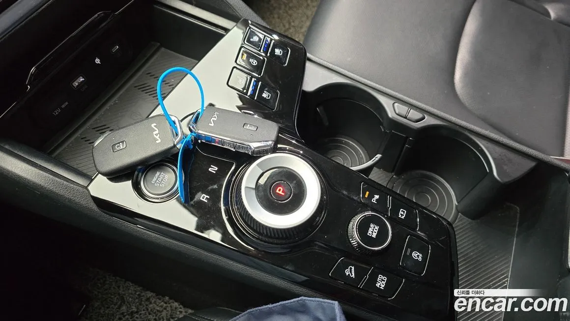 Kia Sportage — фото 9