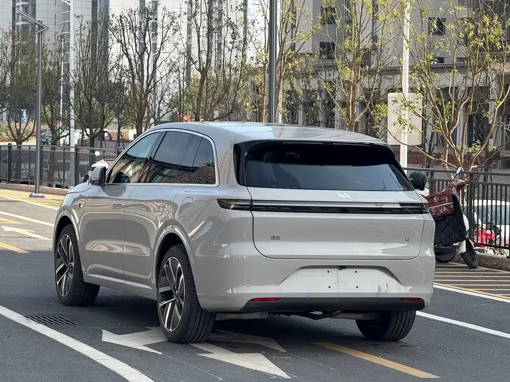 Li Auto L6 2024 из CN, фото 8