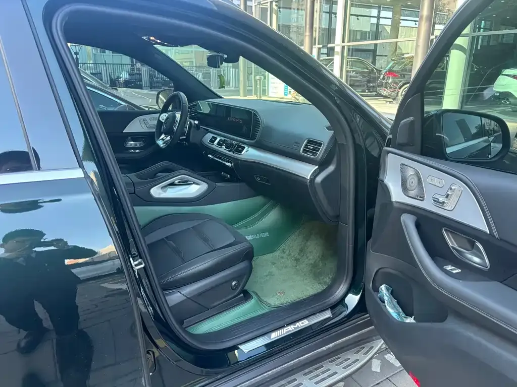 Mercedes-Benz GLE AMG — фото 9