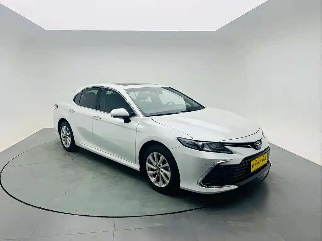 Toyota Camry 2021 из CN, фото 5
