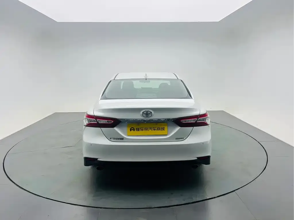 Toyota Camry 2021 из CN, фото 7