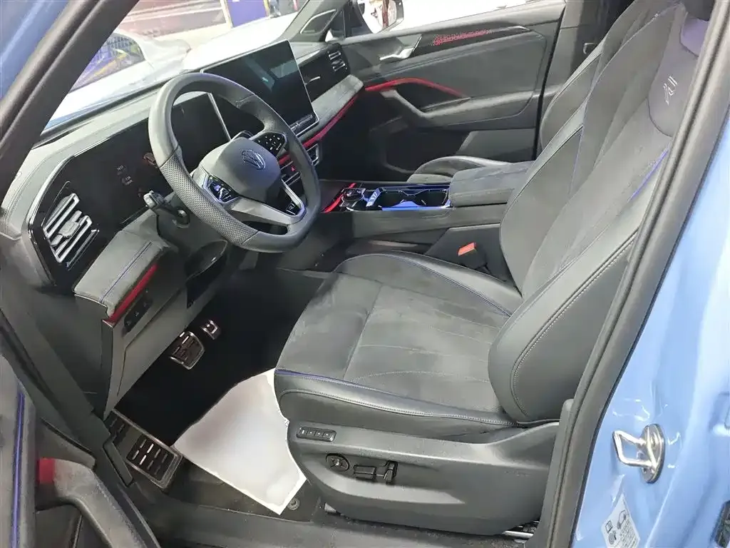 Volkswagen Tiguan L 2024 из CN, фото 7