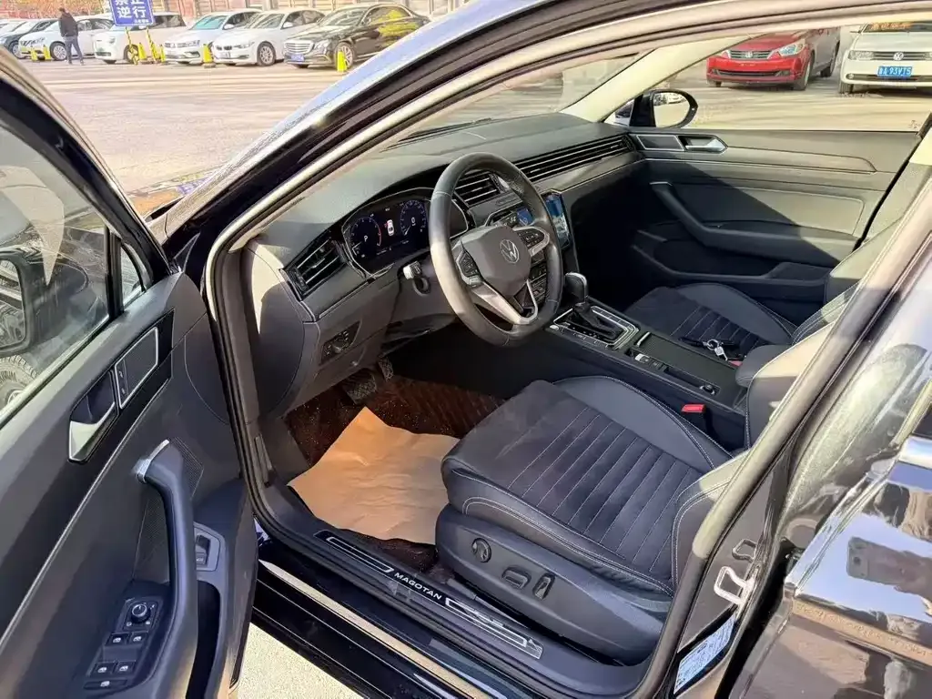 Volkswagen Magotan 2021 из CN, фото 2