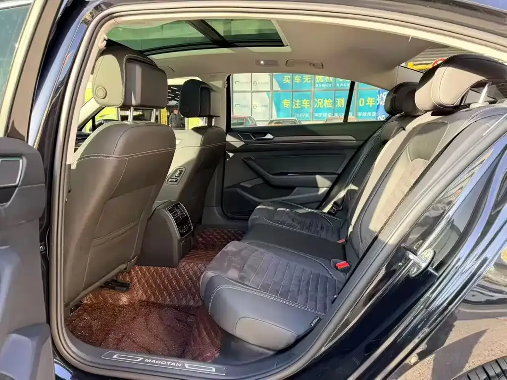 Volkswagen Magotan 2021 из CN, фото 5