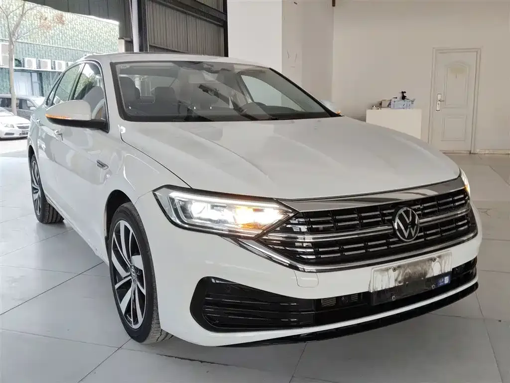 Volkswagen Sagitar 2023 из CN, фото 2