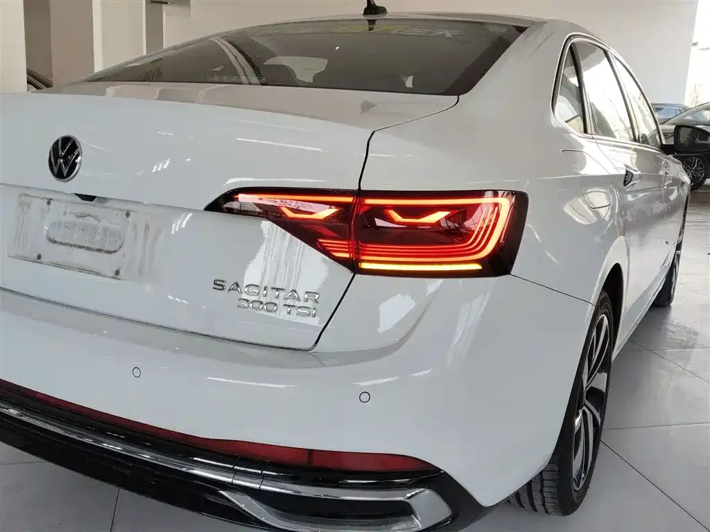 Volkswagen Sagitar 2023 из CN, фото 3
