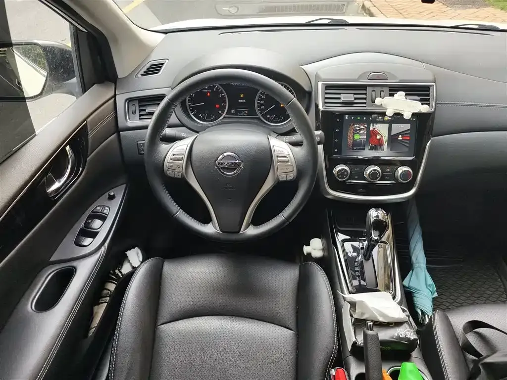 Nissan Tiida 2022 из CN, фото 9