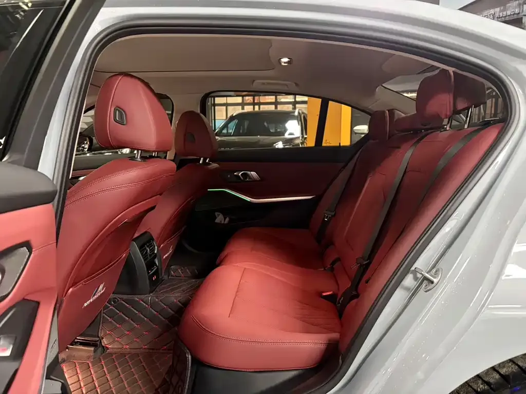 BMW 3 Series 2025 из CN, фото 10