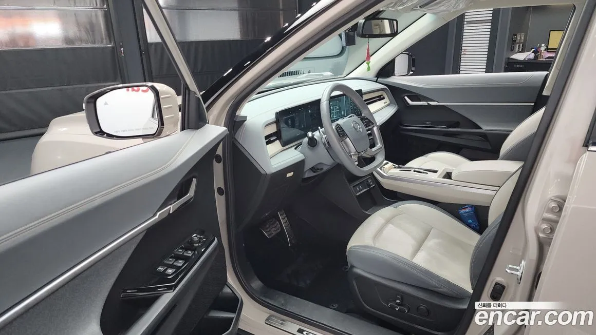 KG Mobility (Ssangyong) Torres — фото 10