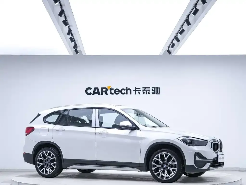BMW X1 2022 из CN, фото 10