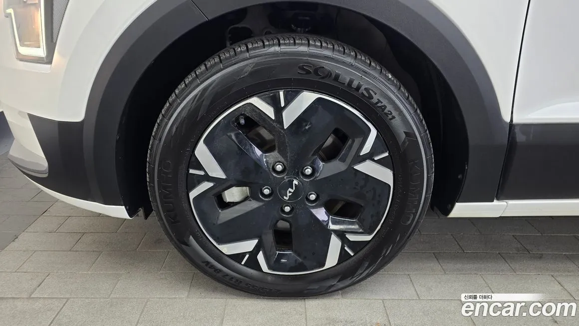 Kia Niro 2023 из KR, фото 8
