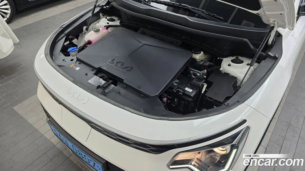 Kia Niro 2023 из KR, фото 10
