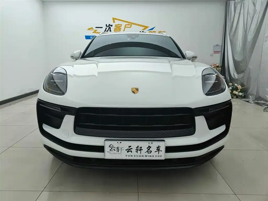 Porsche Macan 2024 из CN, фото 2
