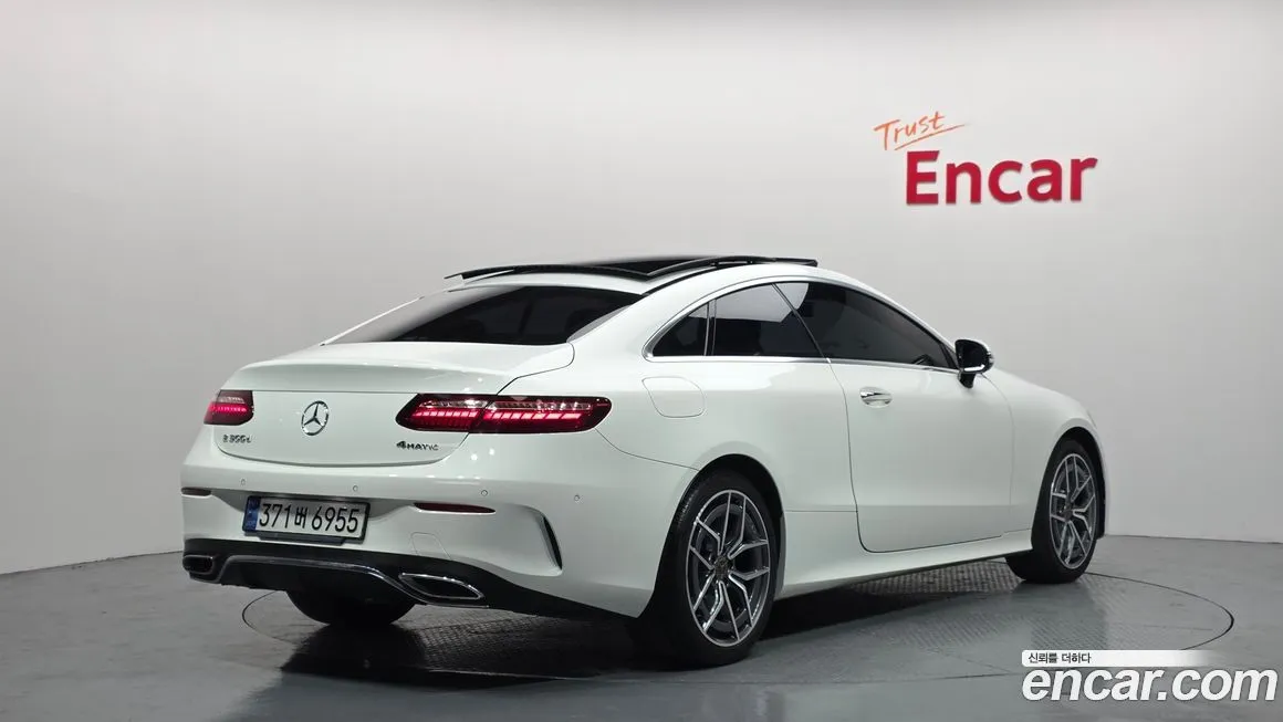 Mercedes-Benz E-Class 2022 из KR, фото 2