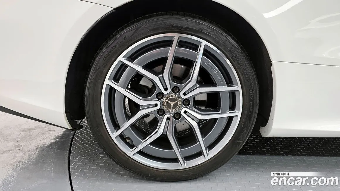 Mercedes-Benz E-Class 2022 из KR, фото 5