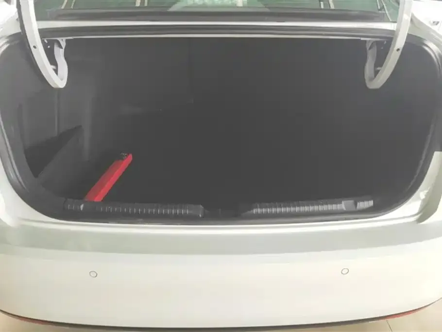 Volkswagen Bora 2022 из CN, фото 4