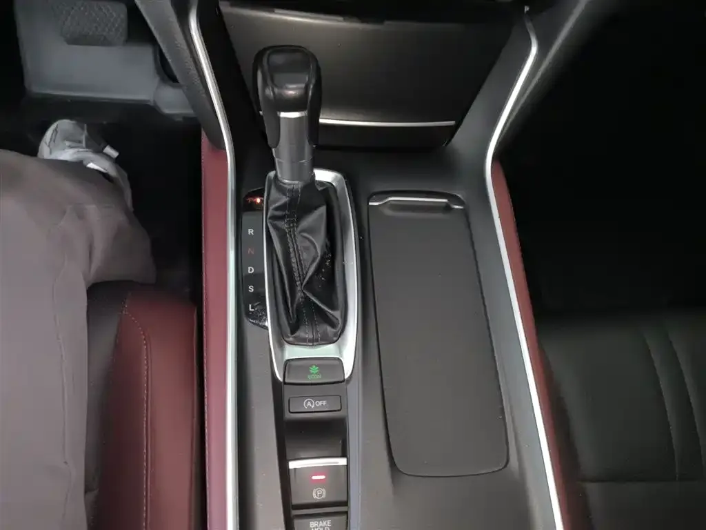 Honda Inspire 2022 из CN, фото 3