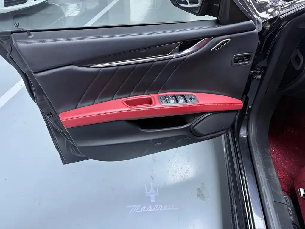Maserati Ghibli 2024 из CN, фото 2