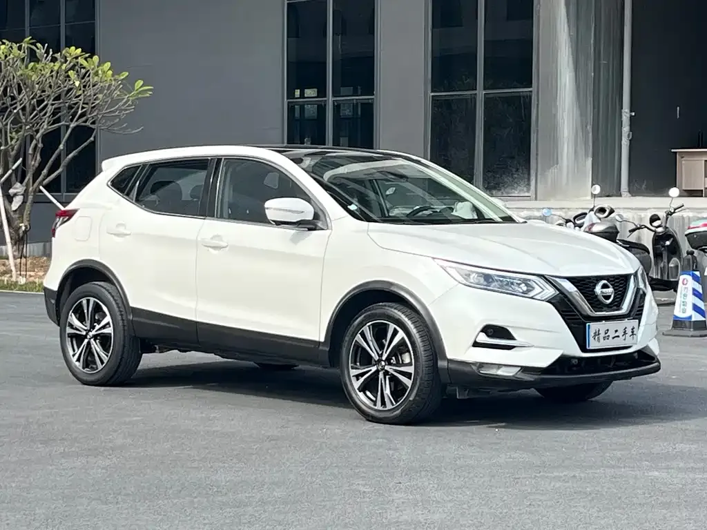 Nissan Qashqai — фото 3