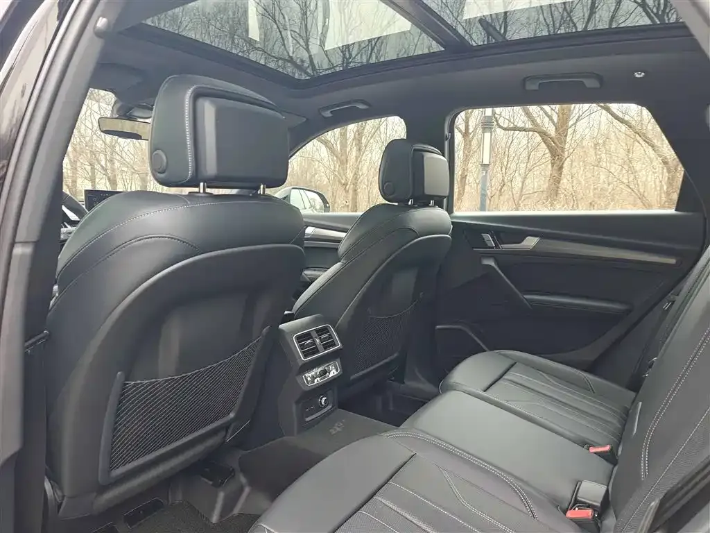 Audi Q5L 2025 из CN, фото 5