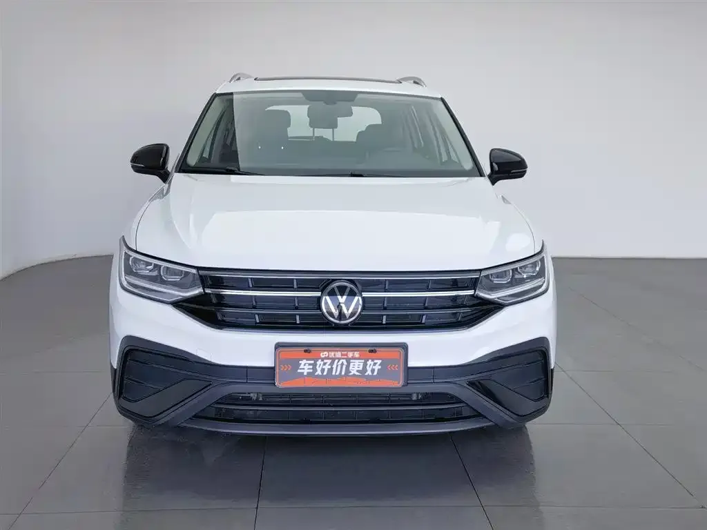 Volkswagen Tiguan L 2024 из CN, фото 4