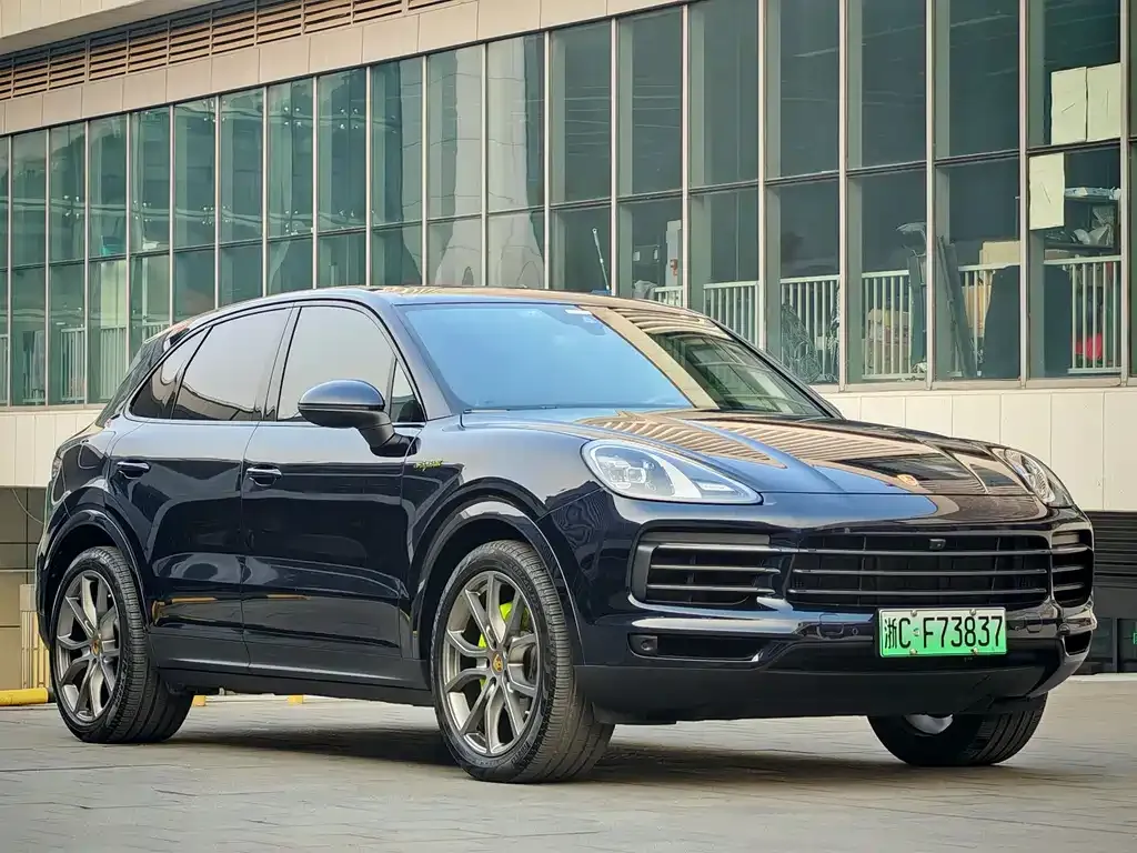 Porsche Cayenne Hybrid 2023 из CN, фото 7