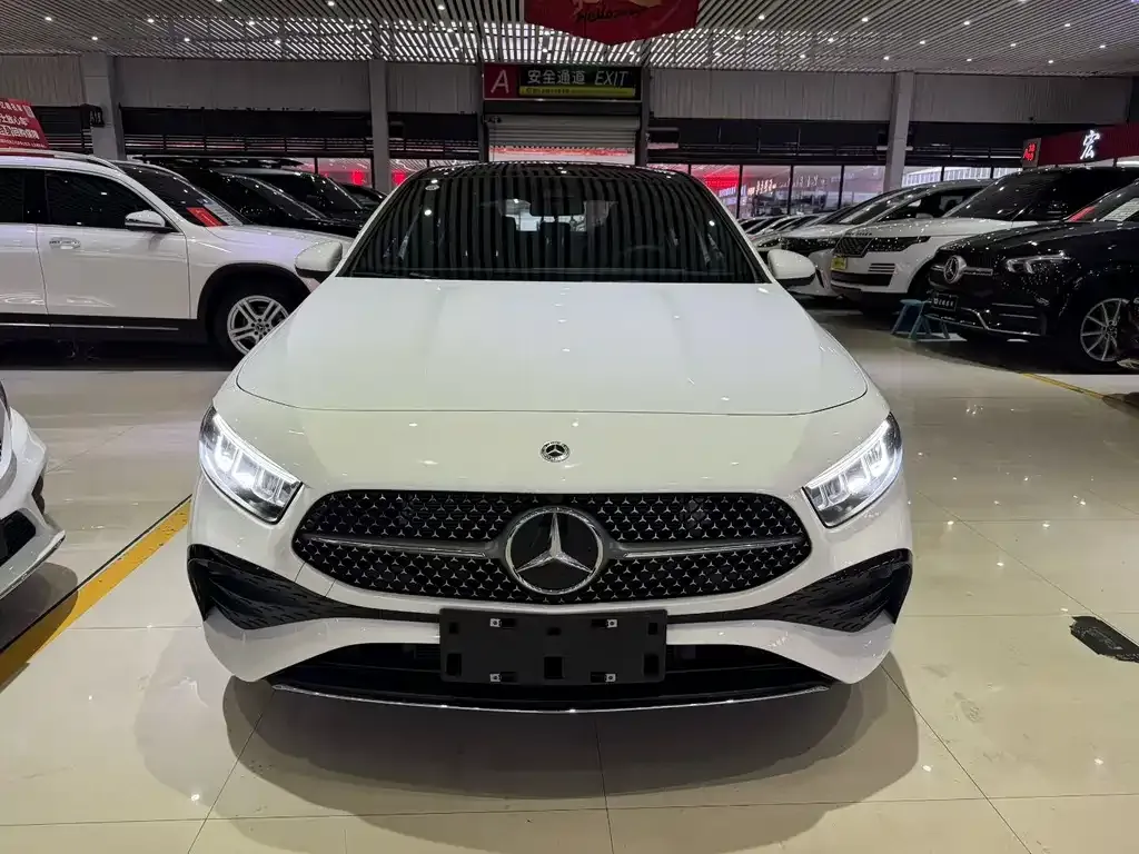 Mercedes-Benz A-Class — фото 7