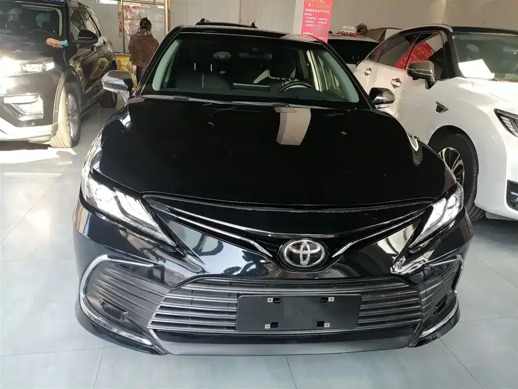 Toyota Camry 2023 из CN, фото 3