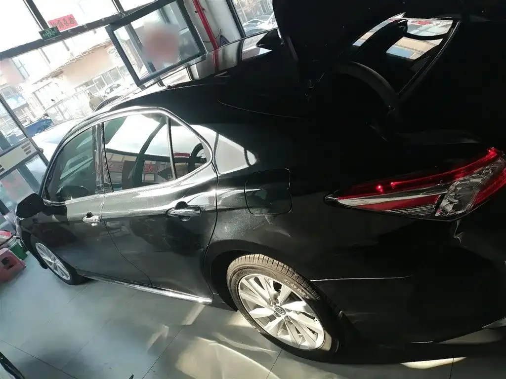 Toyota Camry 2023 из CN, фото 5