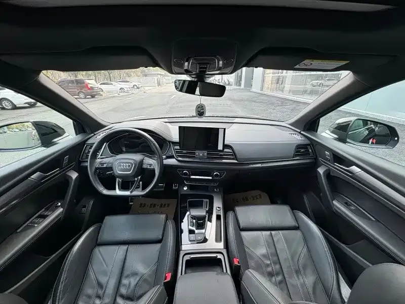 Audi Q5L 2024 из CN, фото 2