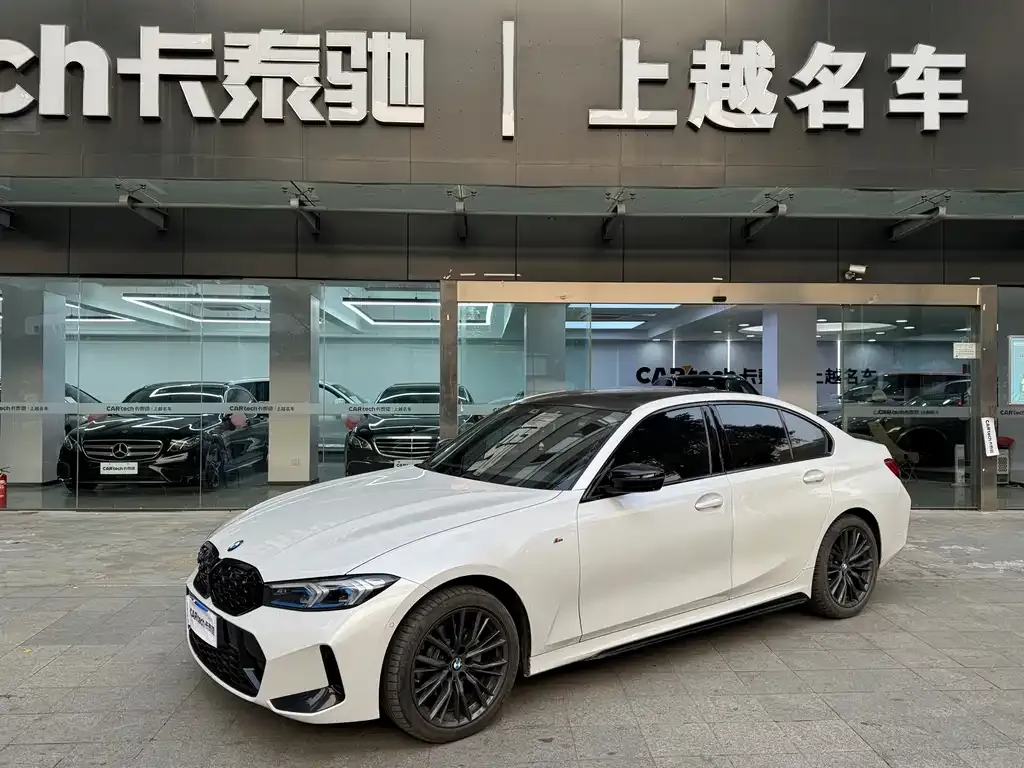 BMW 3 Series 2023 из CN, фото 1