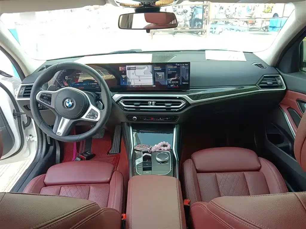 BMW 3 Series 2023 из CN, фото 5