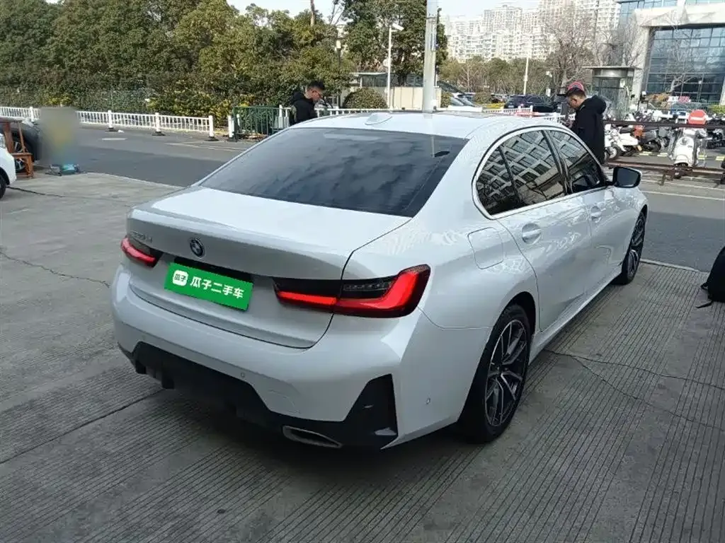BMW 3 Series 2023 из CN, фото 3
